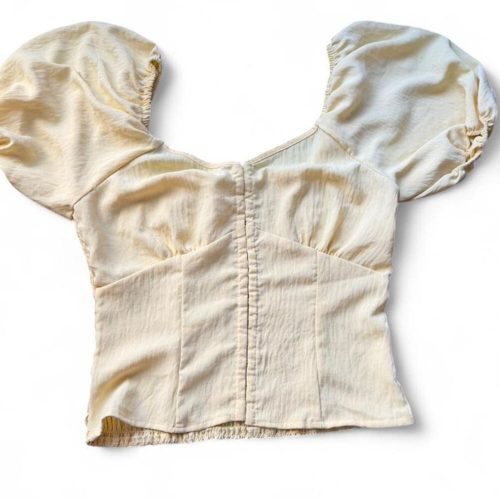 Unbranded Women's Yellow Crop-top